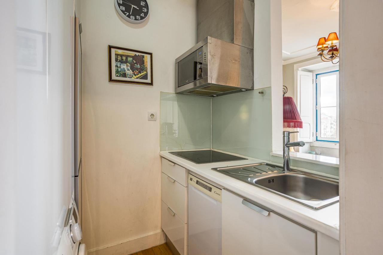 Bright Tailor Made Apartment By The Castle Lisboa Exterior foto